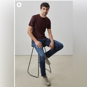 Robert Barakett XXL The Barakett Tee in color Deep Bordeaux